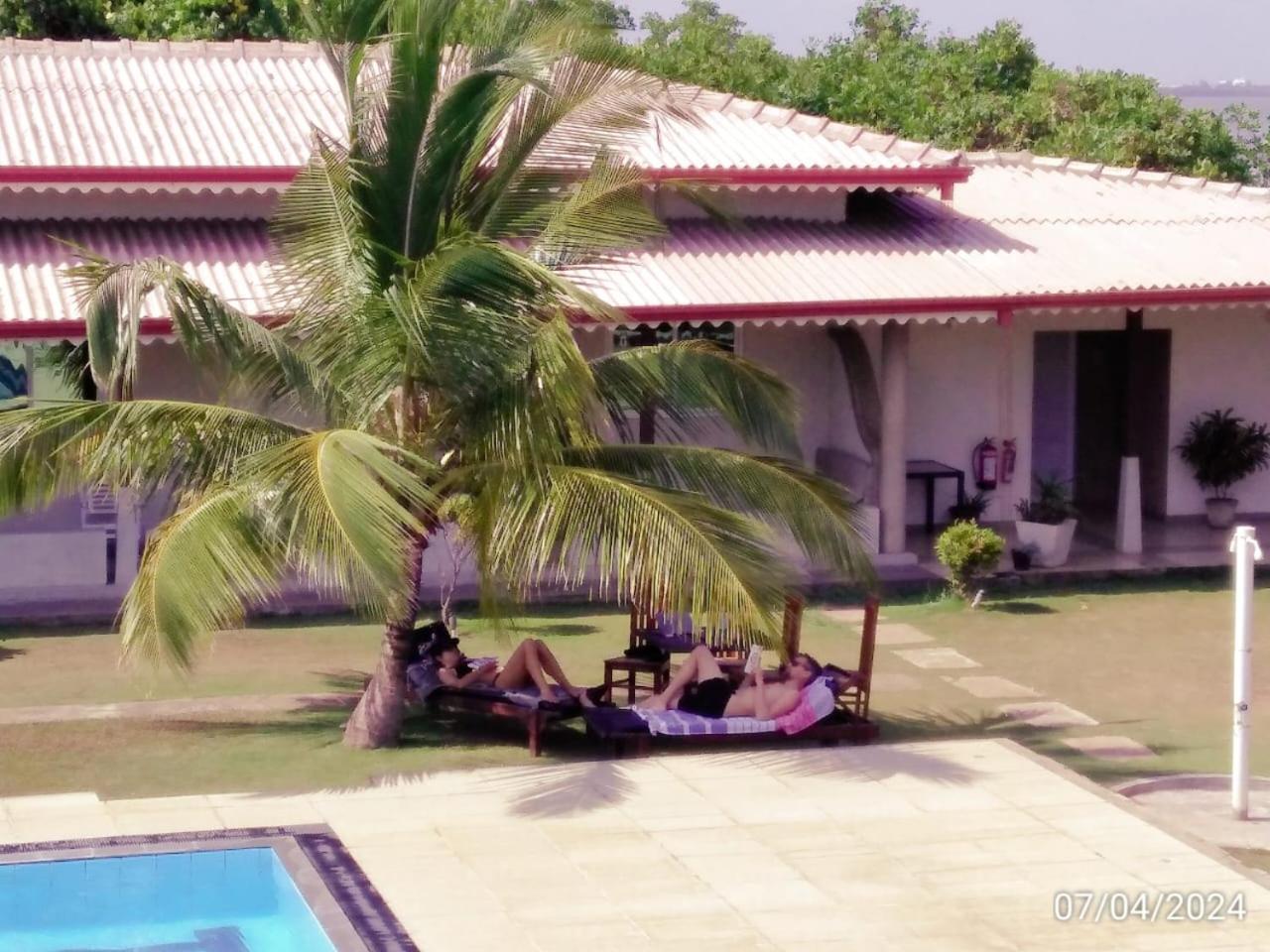 Nilakma Lagoon Negombo Exteriér fotografie